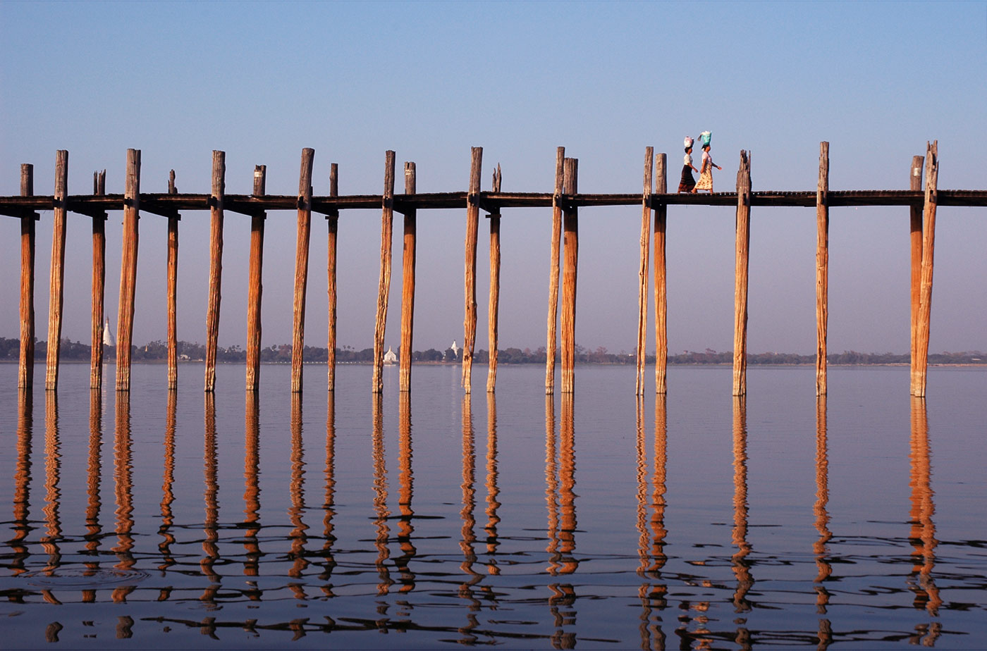 Teakwood U-Bein Bridge, Amarapura, 2005