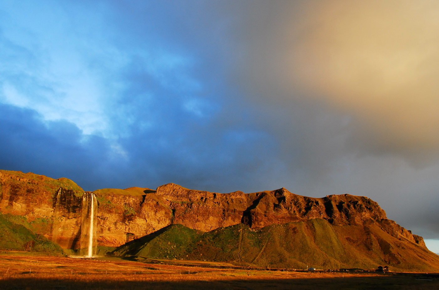 Seljalandsfoss, 2007