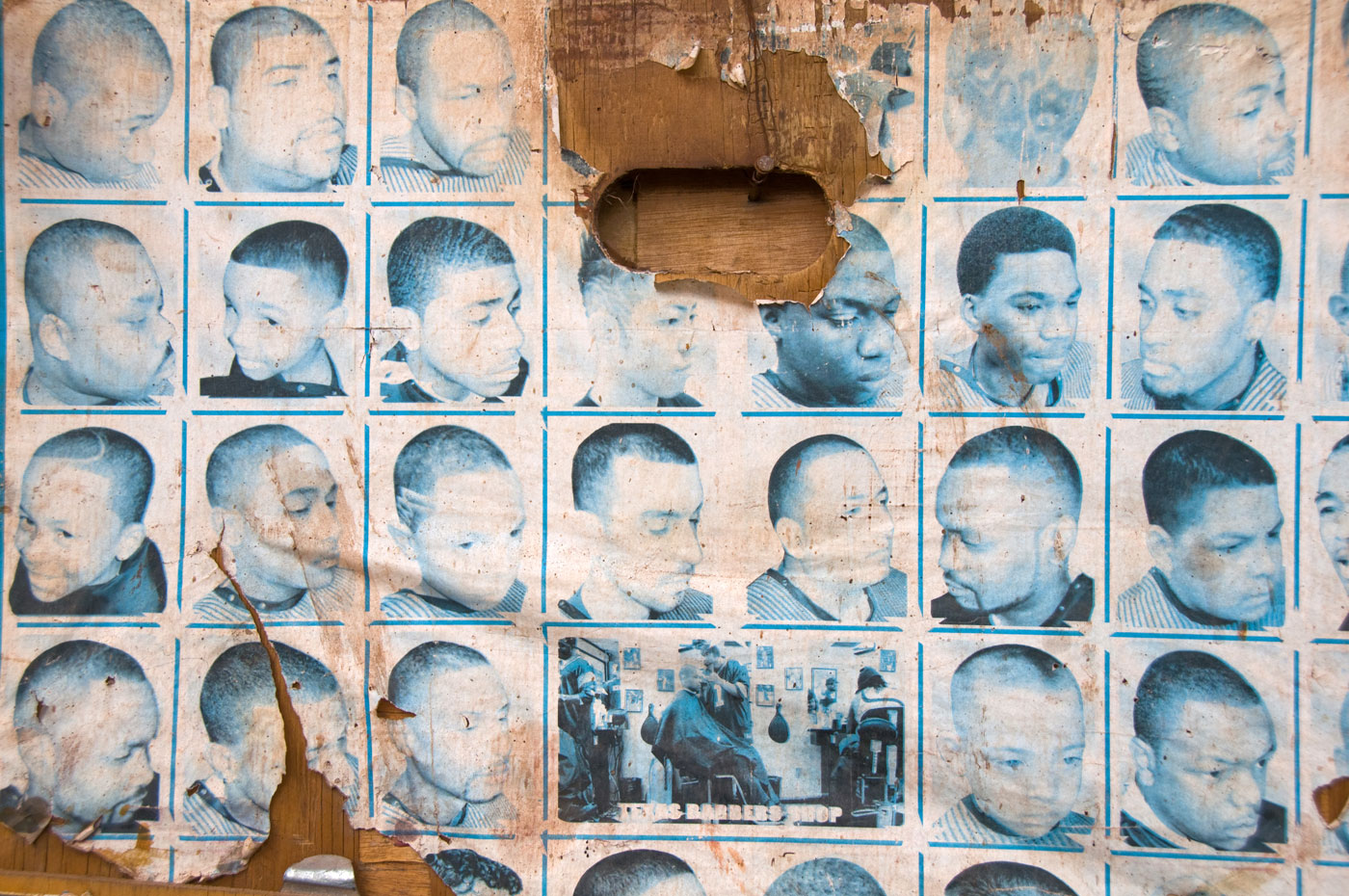 Street barbershop, Ségou, 2009