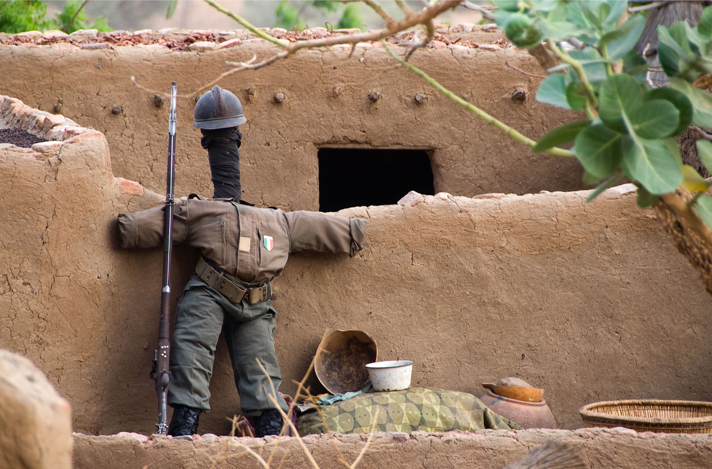 Ancestry puppet of a deceased soldier, Tireli, 2009