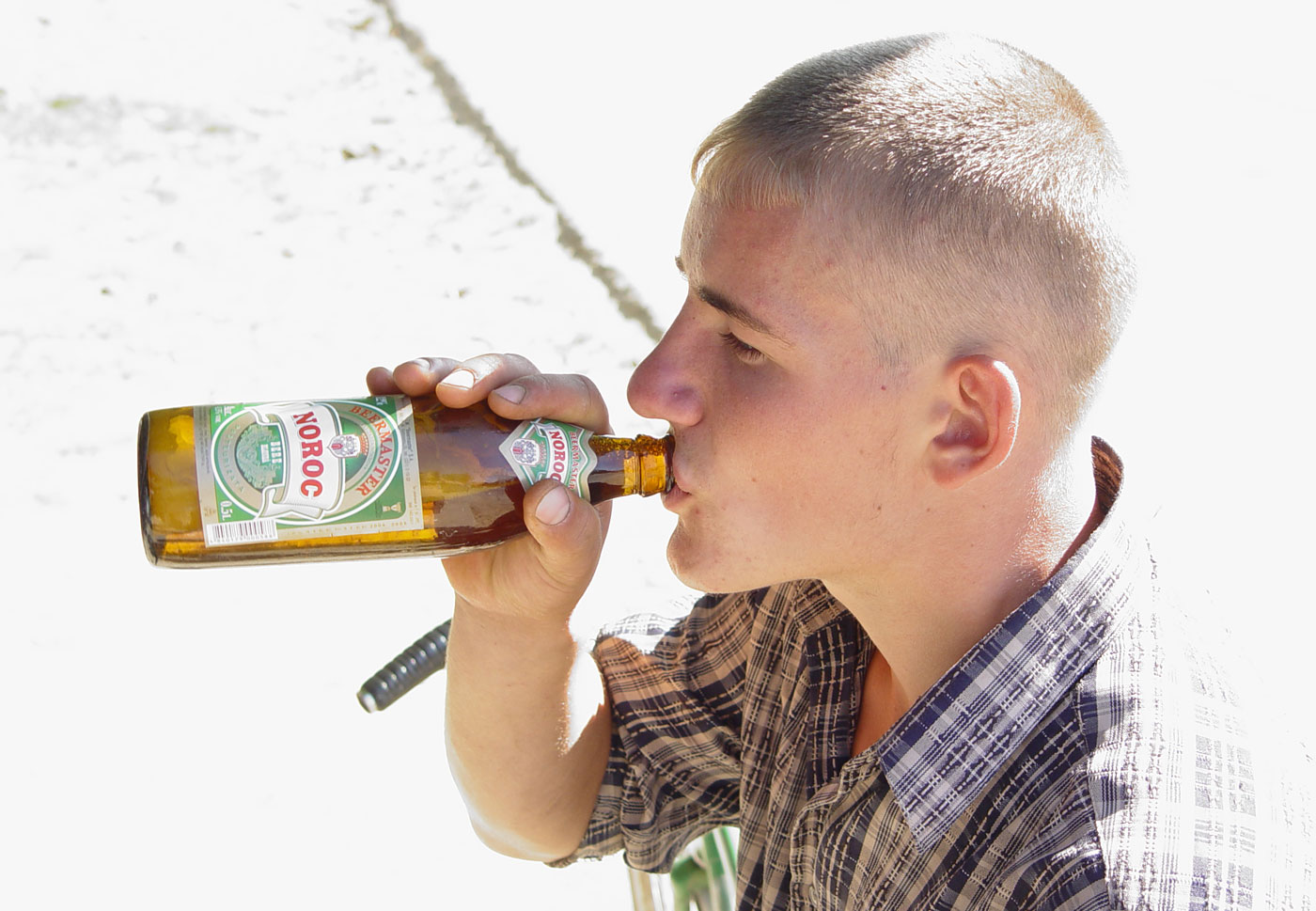 «Drinking is the only way out of the poverty», South Moldova, 2004