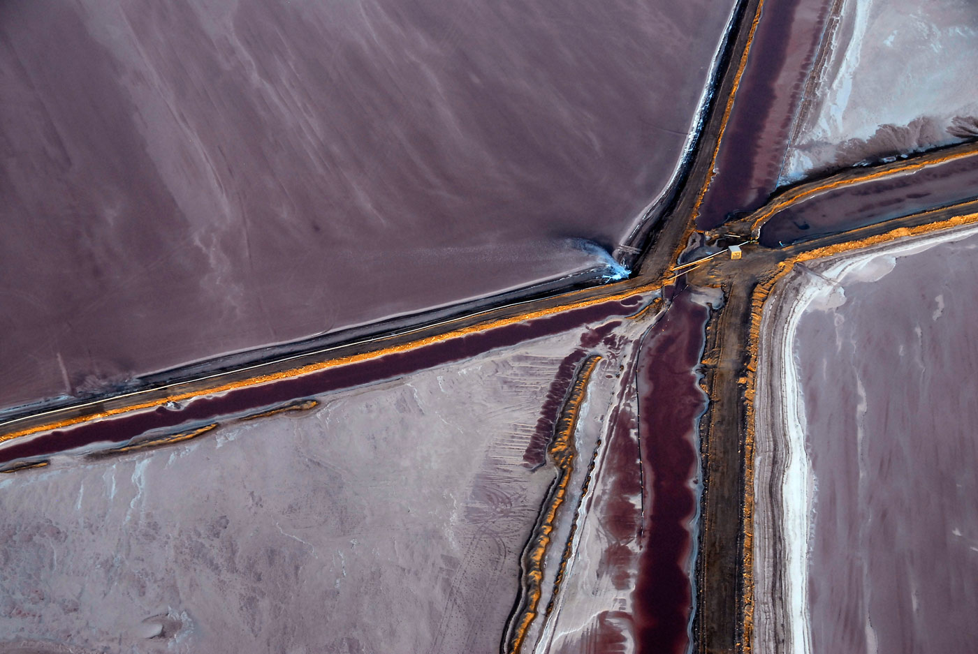 «Salt Art II», Aerial view, Walvis Bay, 2006