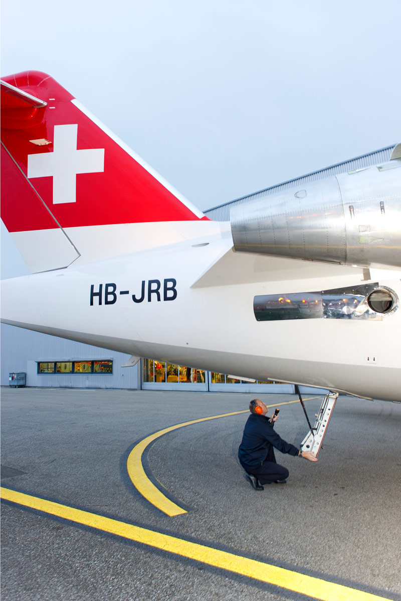 Pilot check, Rega Headquarters Zurich Airport, 2012