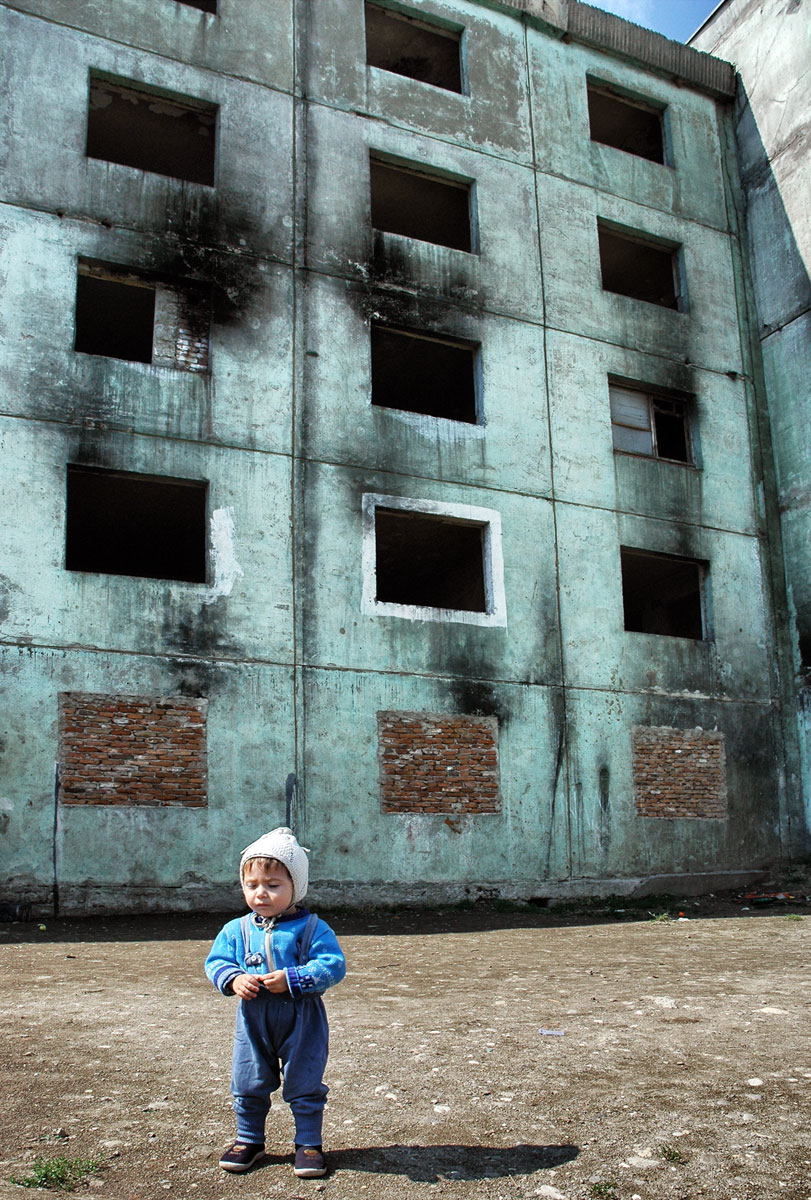 Block 3, Codlea, Romania, 2004