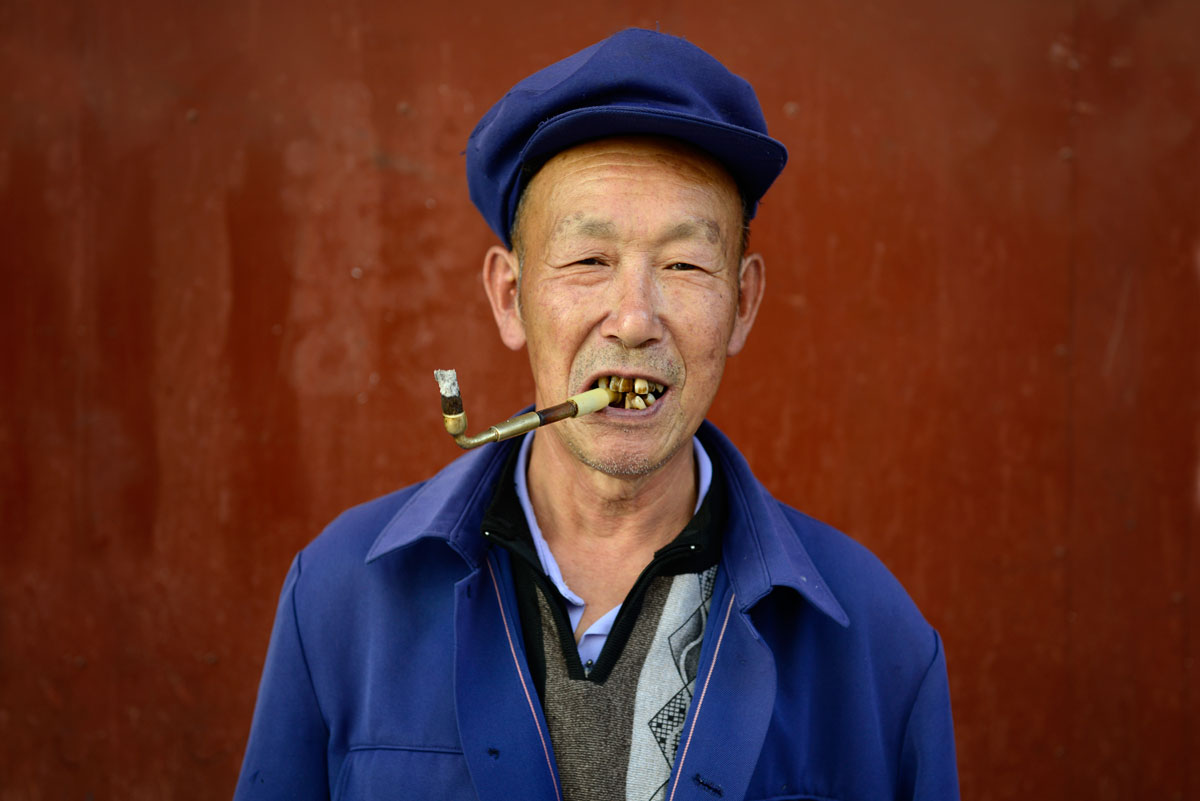 Su Yun Gui (74), Maerkang, Tibetan China, 2013